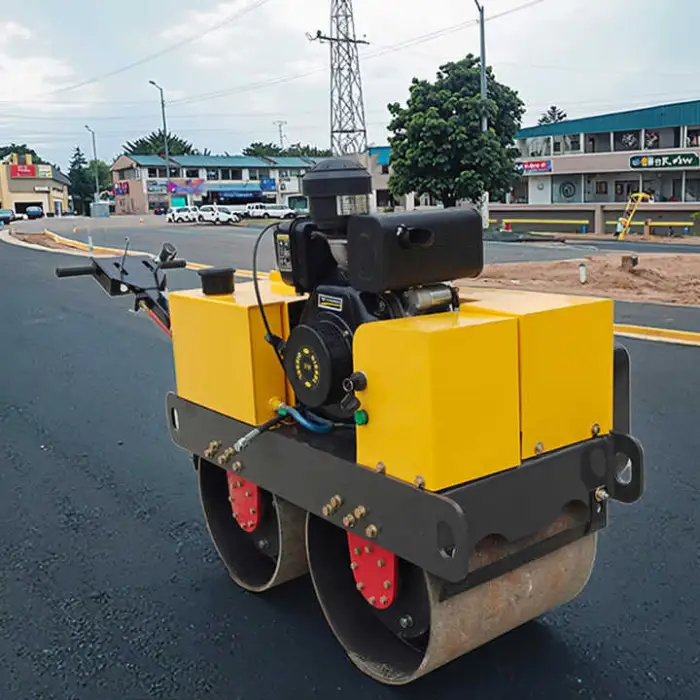 Small walk-behind mini roller, compact machine for asphalt and soil compaction.